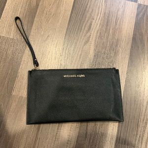 Michael Kors Clutch